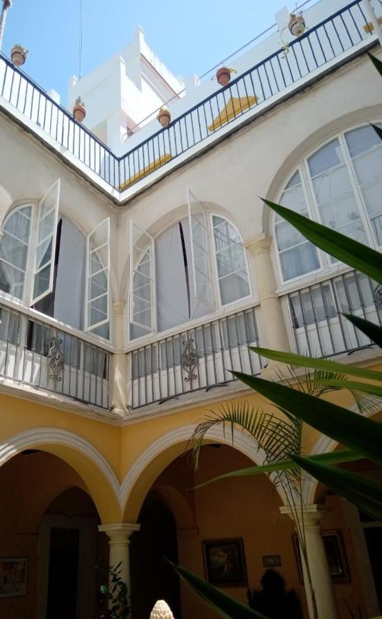 Casa Del Anticuario Apartments Кадис Экстерьер фото